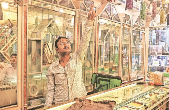 Metro tunneling work in Kolkata’s Bowbazar area: Govt announces compensation for affected families and shop owners