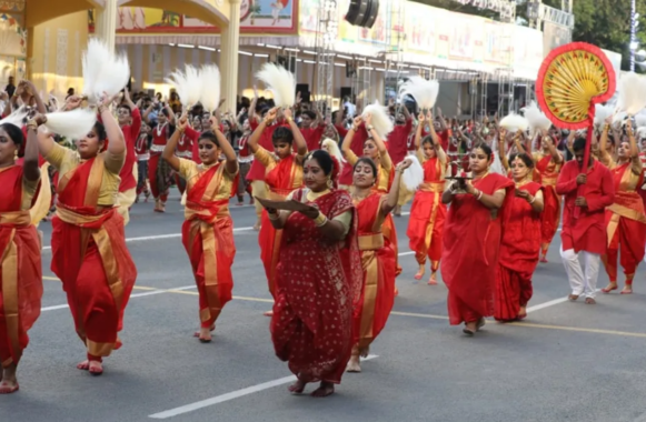 Red Road hosts grand Durga Puja carnival after two years, top artworks showcased